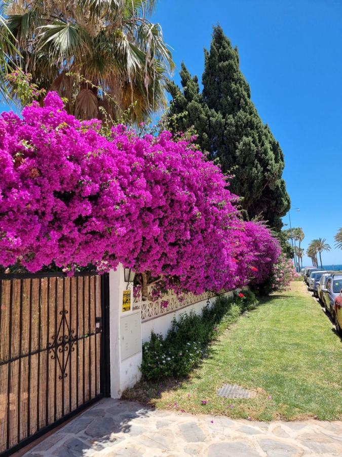 شقة Luxury Blue Coast Seaside Retreat ماربيا المظهر الخارجي الصورة