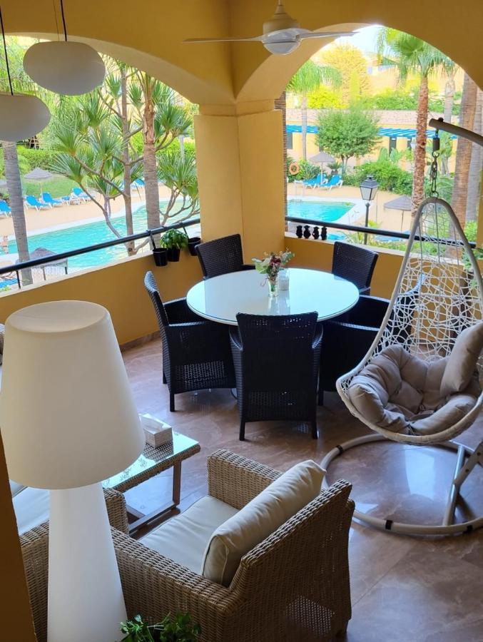 شقة Luxury Blue Coast Seaside Retreat ماربيا المظهر الخارجي الصورة